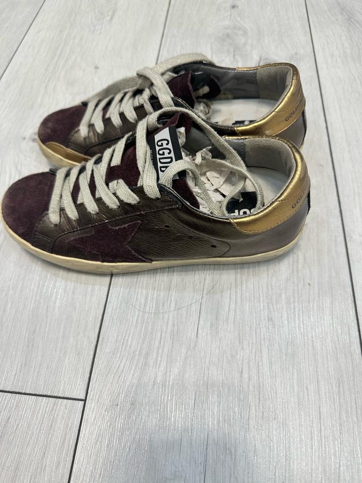 Golden Goose