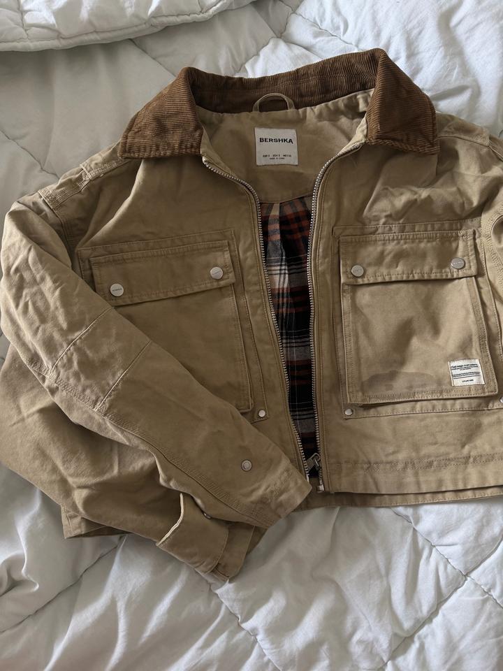 Куртка Bershka