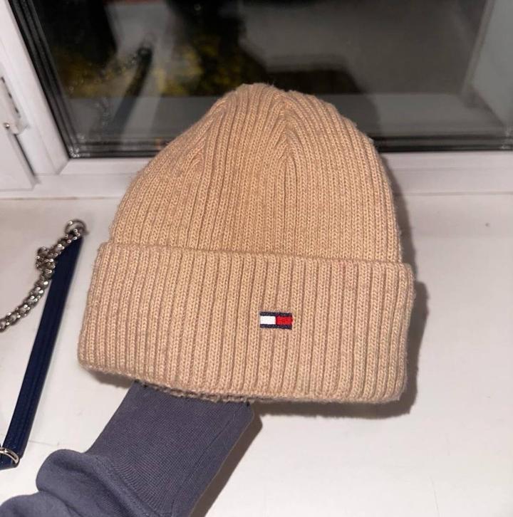 Шапка Tommy Hilfiger