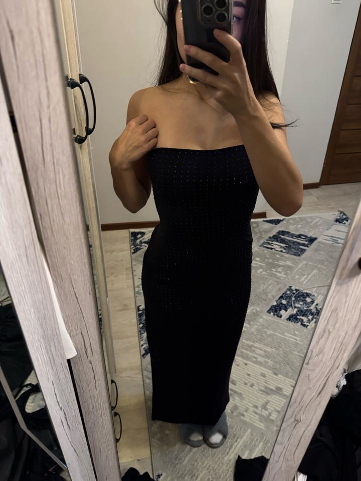 Платье Bershka