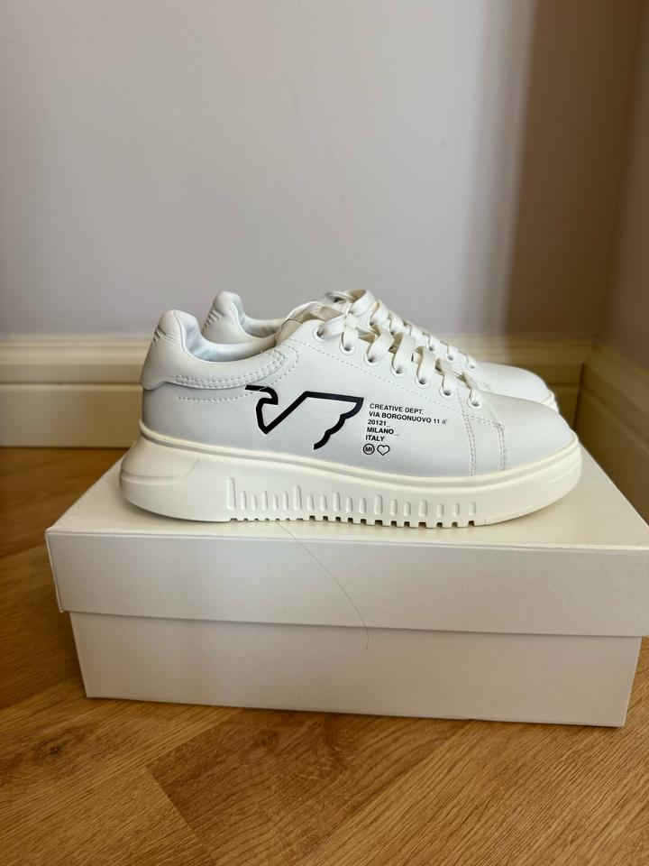 Новые кроссовки Emporio Armani