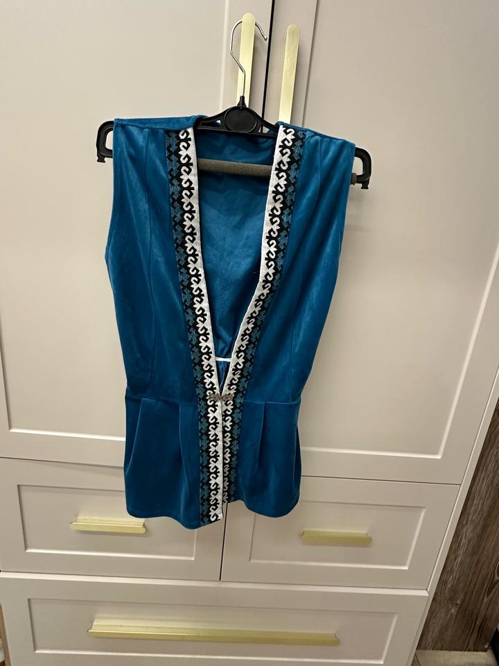 Hand Made Велюровый жилет с этническим орнаментом