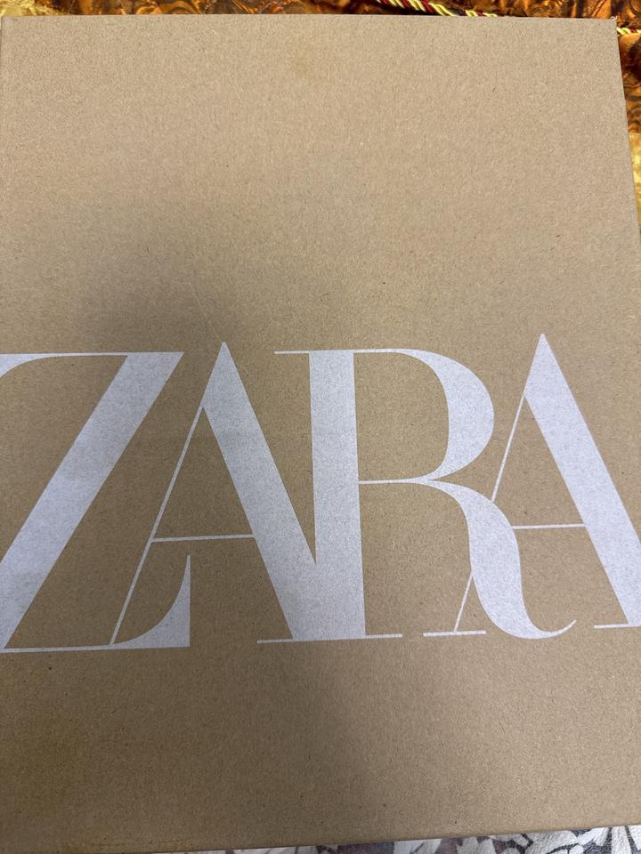 Ботинки Zara 37р новые