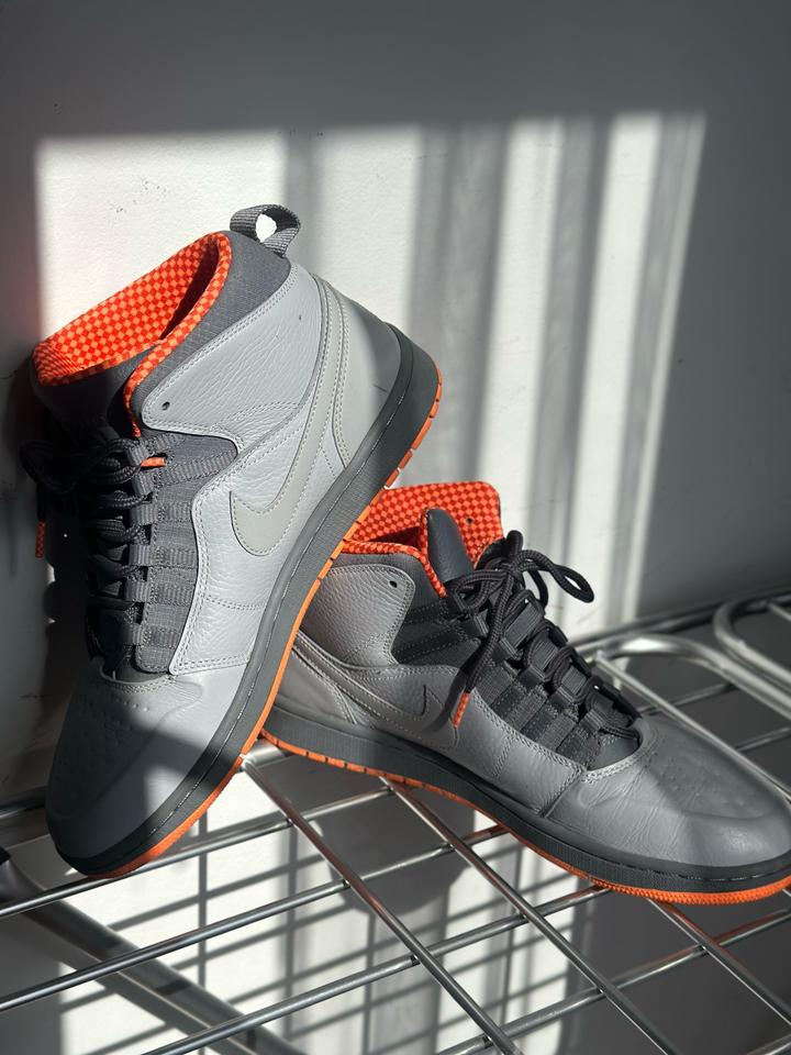 Nike
