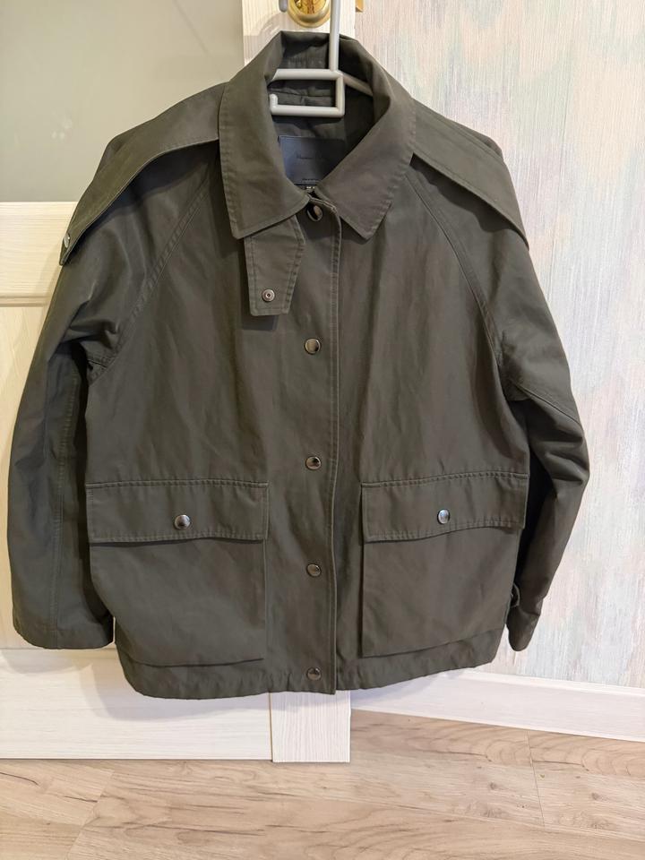 Укороченный тренч Massimo Dutti