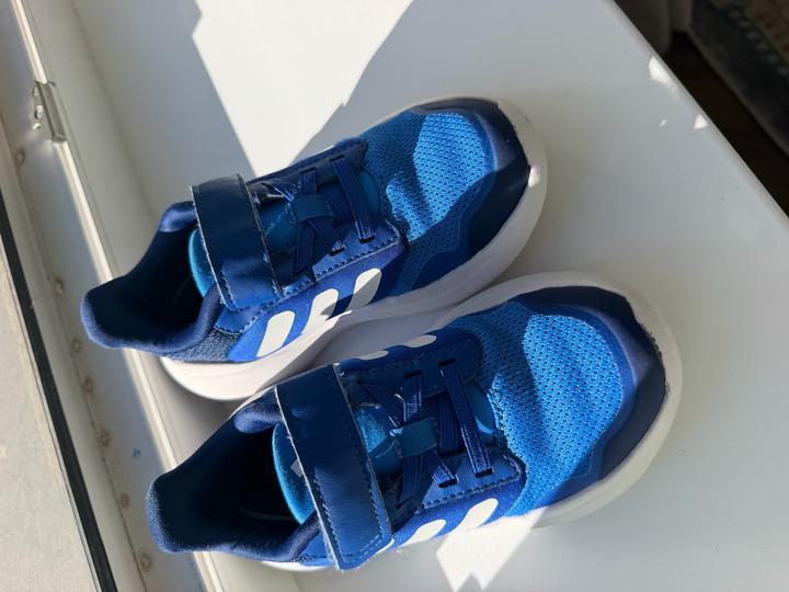 Детские Кроссовки adidas