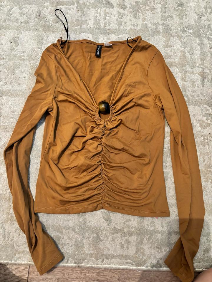 H&M