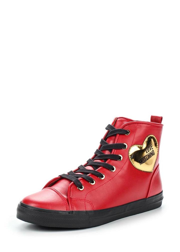 Love Moschino