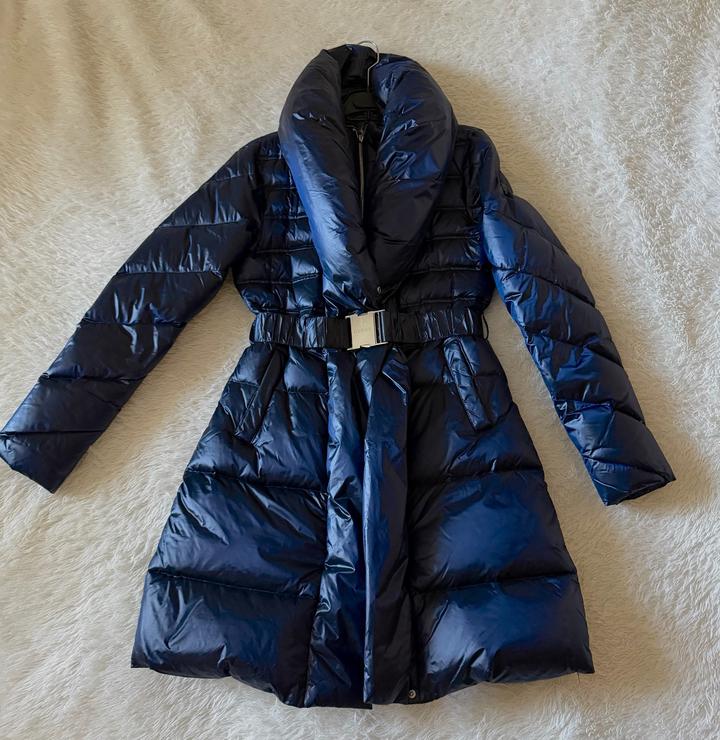 Пуховик Guess