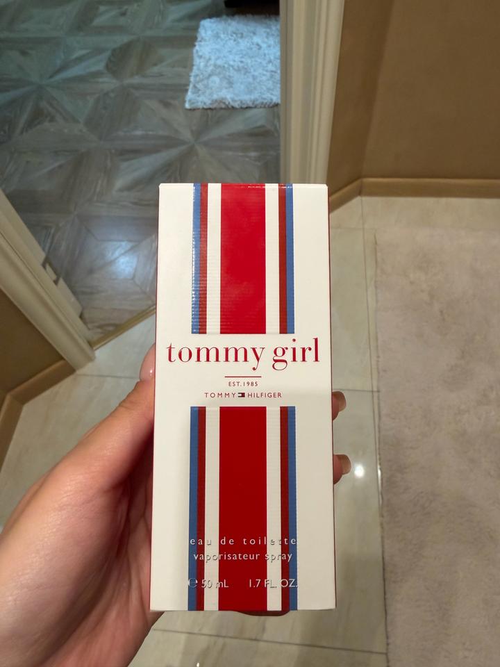 Tommy Hilfiger