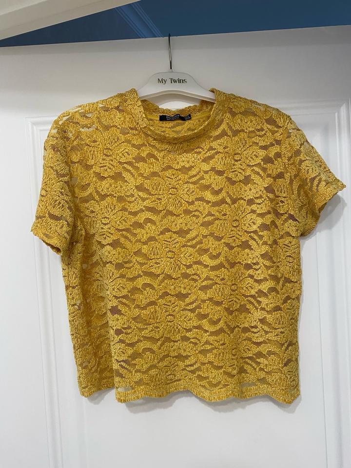 Футболка Bershka