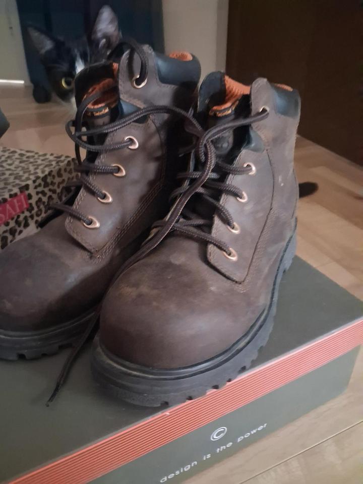 Safety shoes timberland