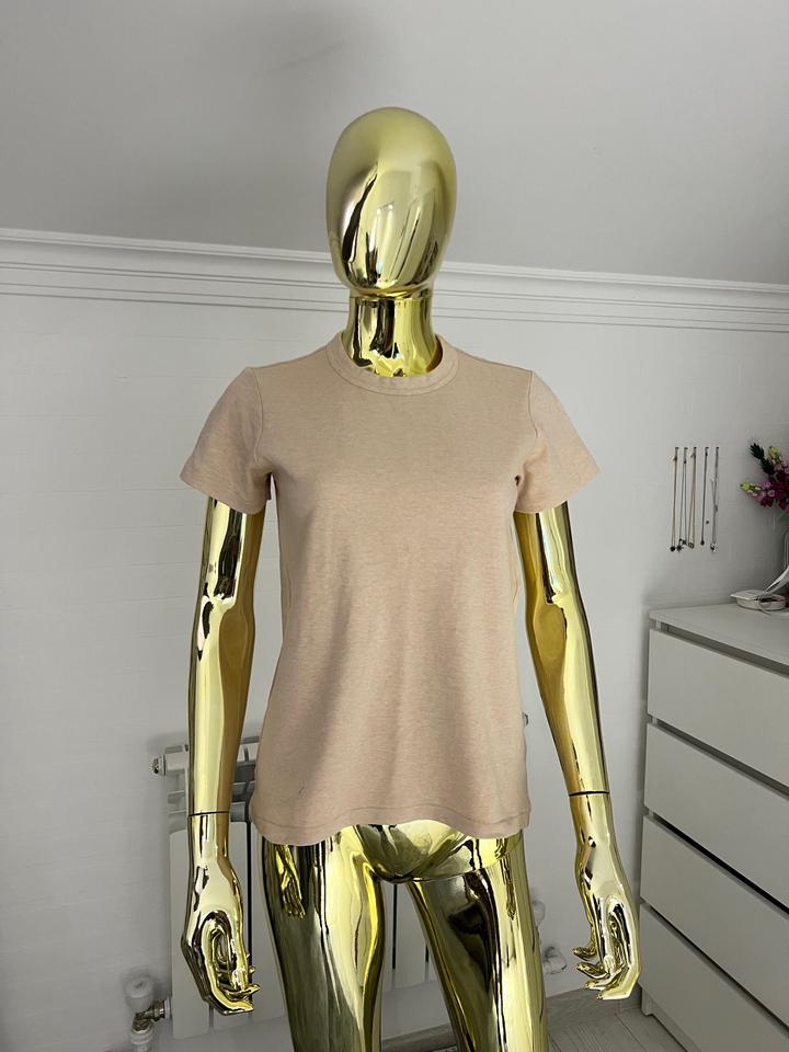 футболка Uniqlo