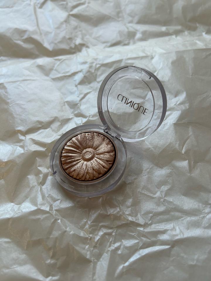 Clinique