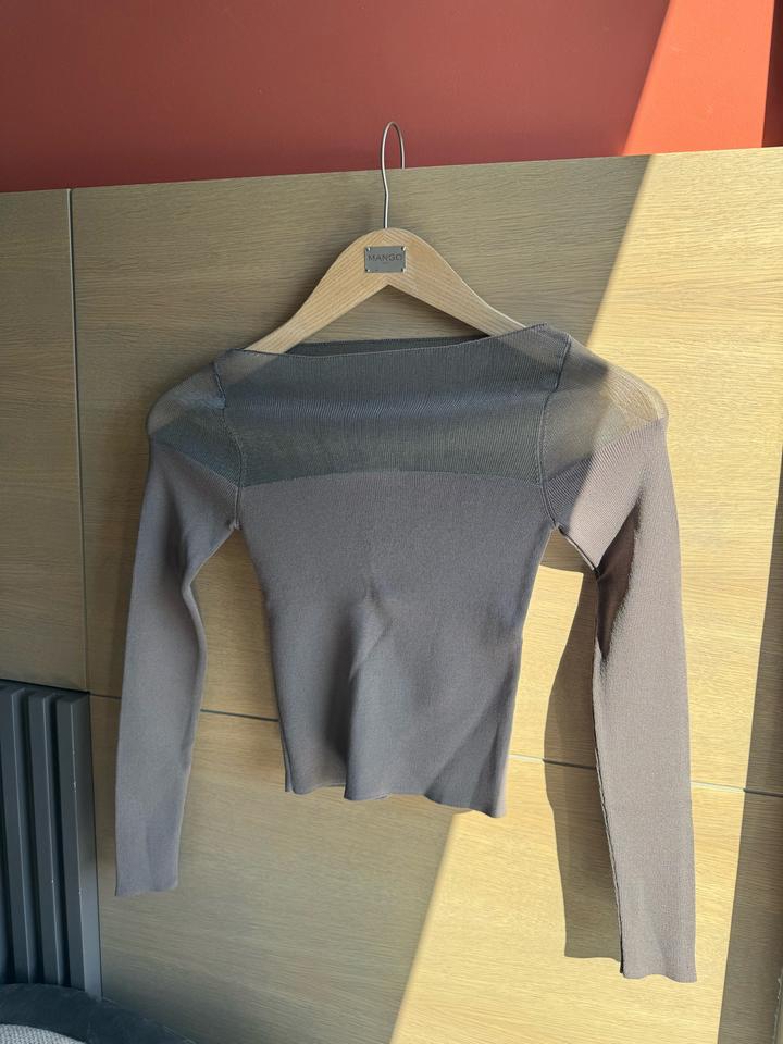 Лонгслив Zara с сетчатой вставкой