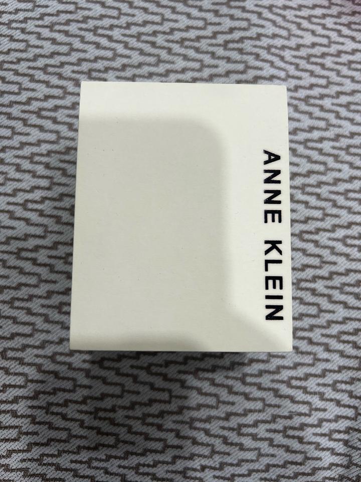 Anne Klein