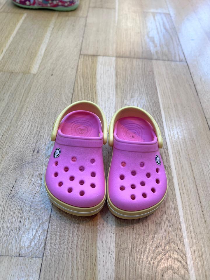 Crocs