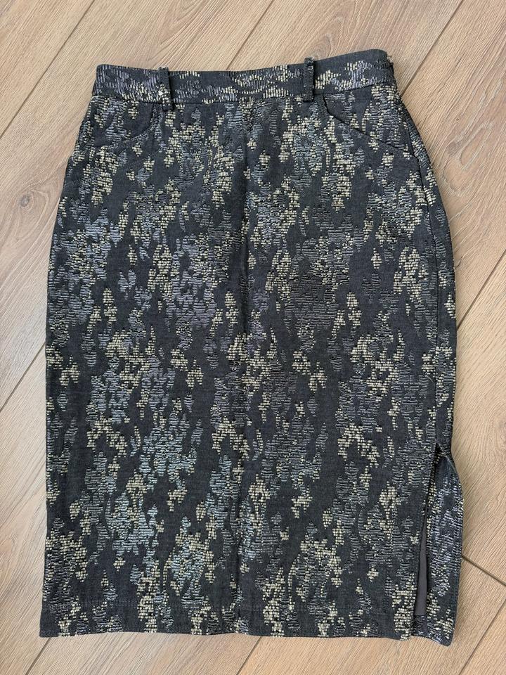 Banana Republic