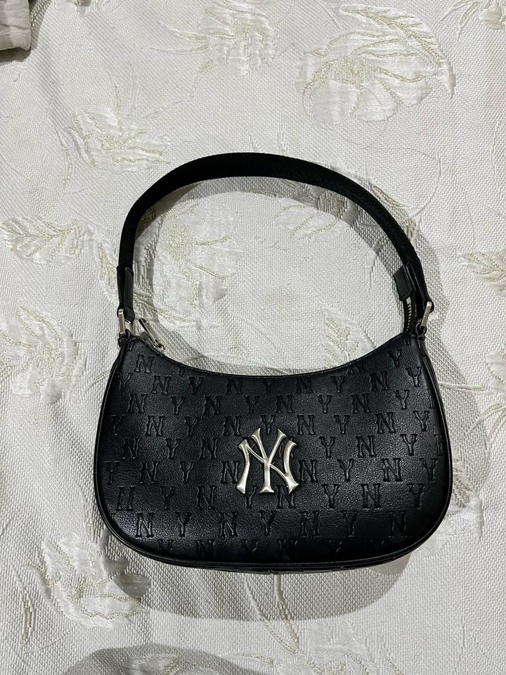 MLB