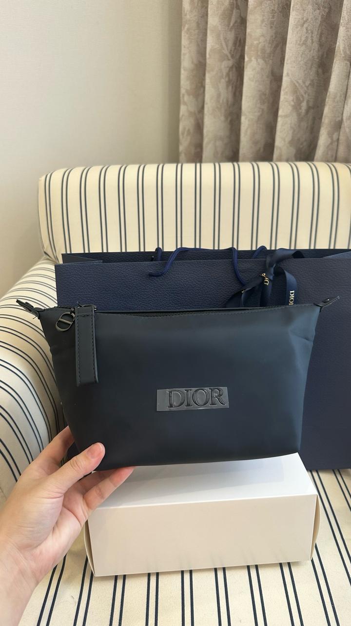 Косметичка Dior