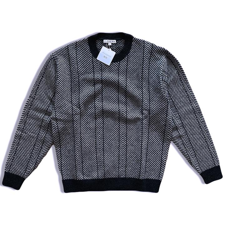 Свитер Uniqlo & JW ANDERSON