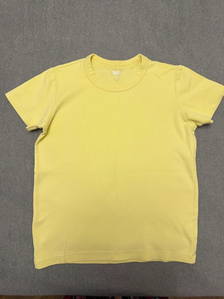 Футболка Uniqlo
