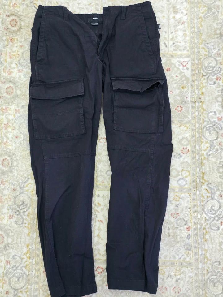 Vans Loose Tapered қара карго шалбары / чёрные брюки карго, 29-30