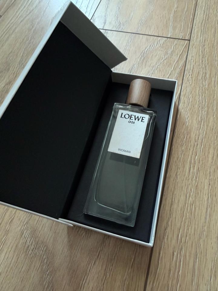 LOEWE 001 Woman Eau de Parfum 50ml