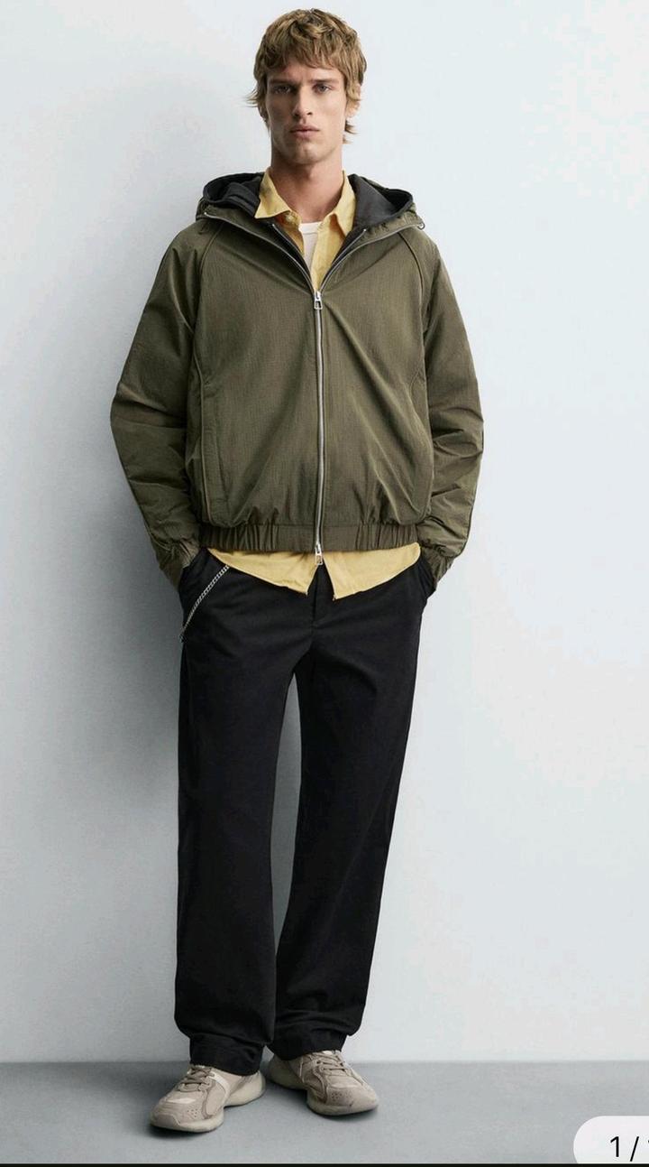 Ветровка ZARA