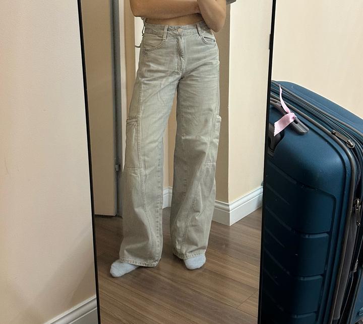 Джинсы карго Zara с карманами