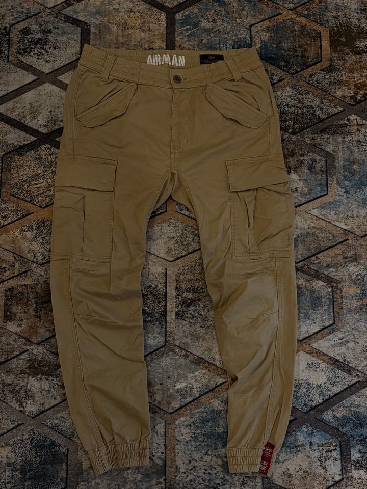 Брюки карго Alpha Industries