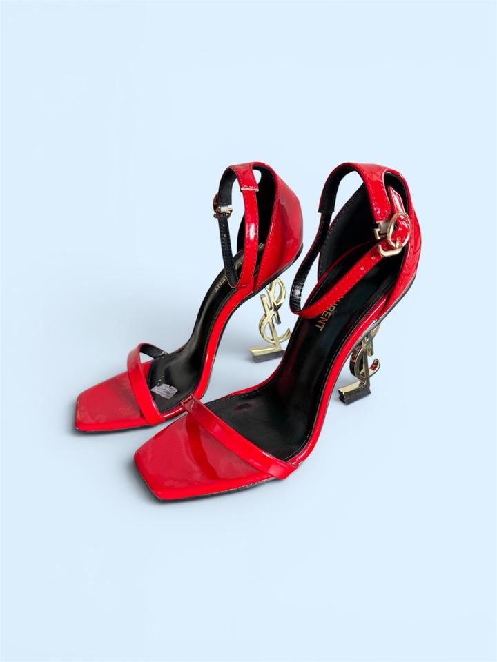 Yves Saint Laurent Бассаножки
