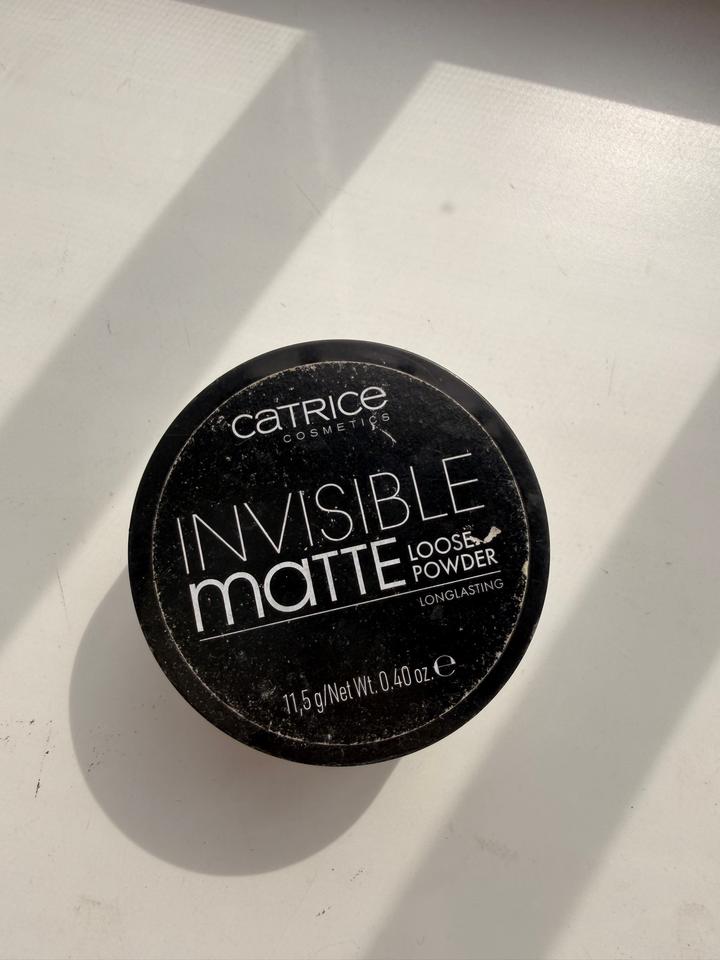 Catrice Invisible Matte Loose Powder