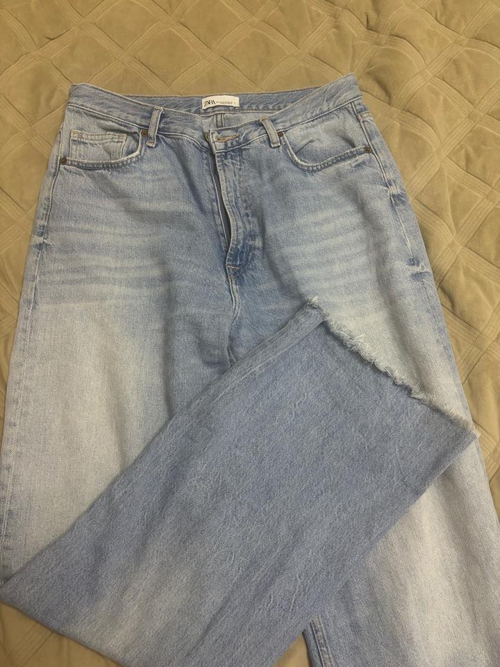 Джинсы ZARA