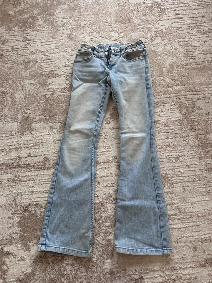 H&M