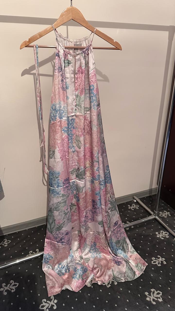 Платье H&M
