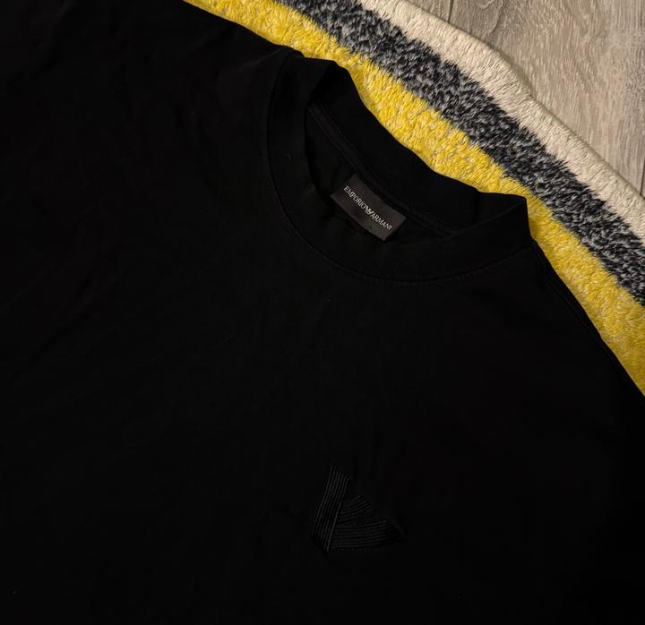 Футболка Emporio Armani