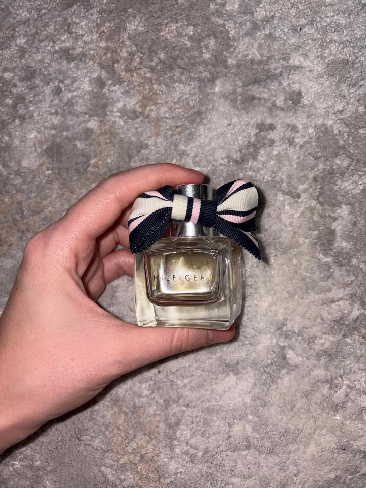 Tommy Hilfiger