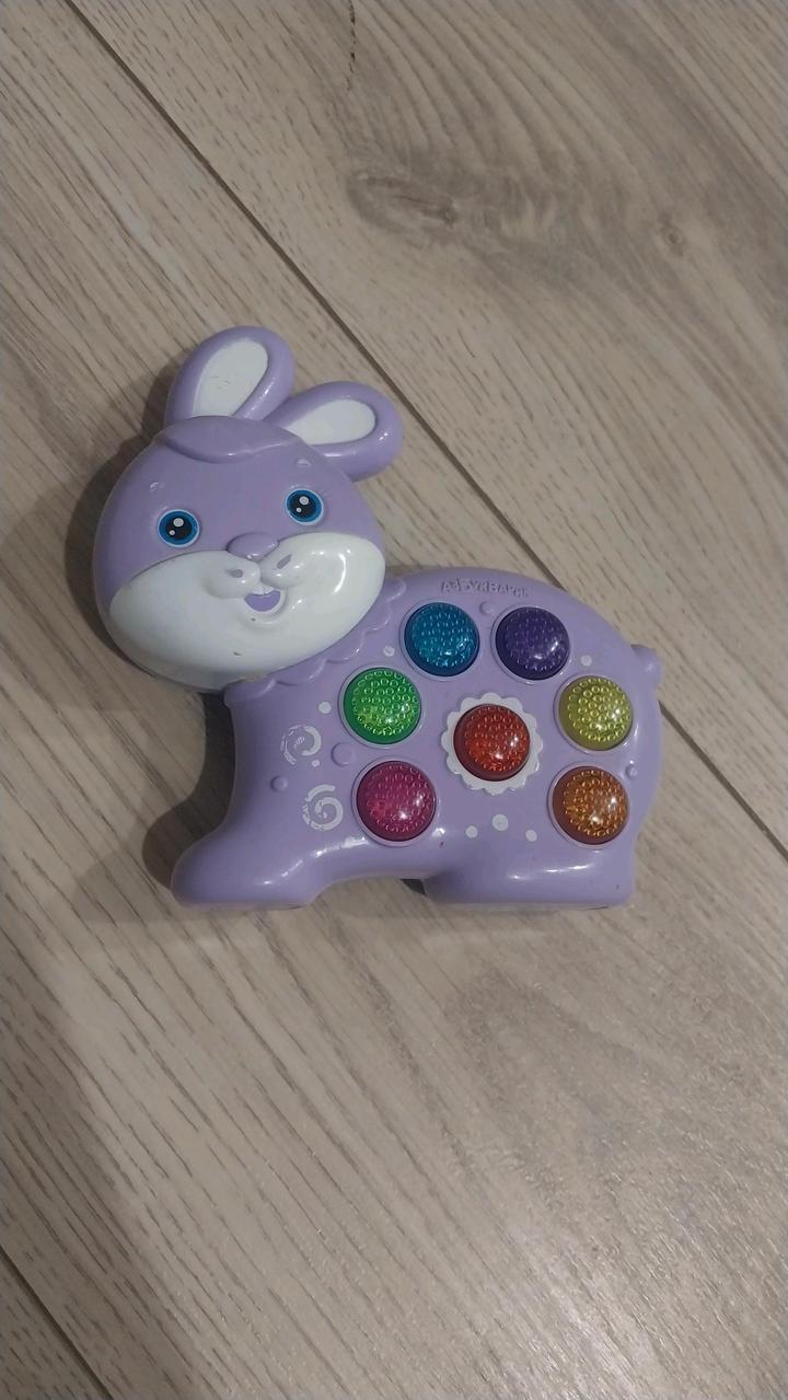 Интерактивная игрушка Азбукварик Зайчик