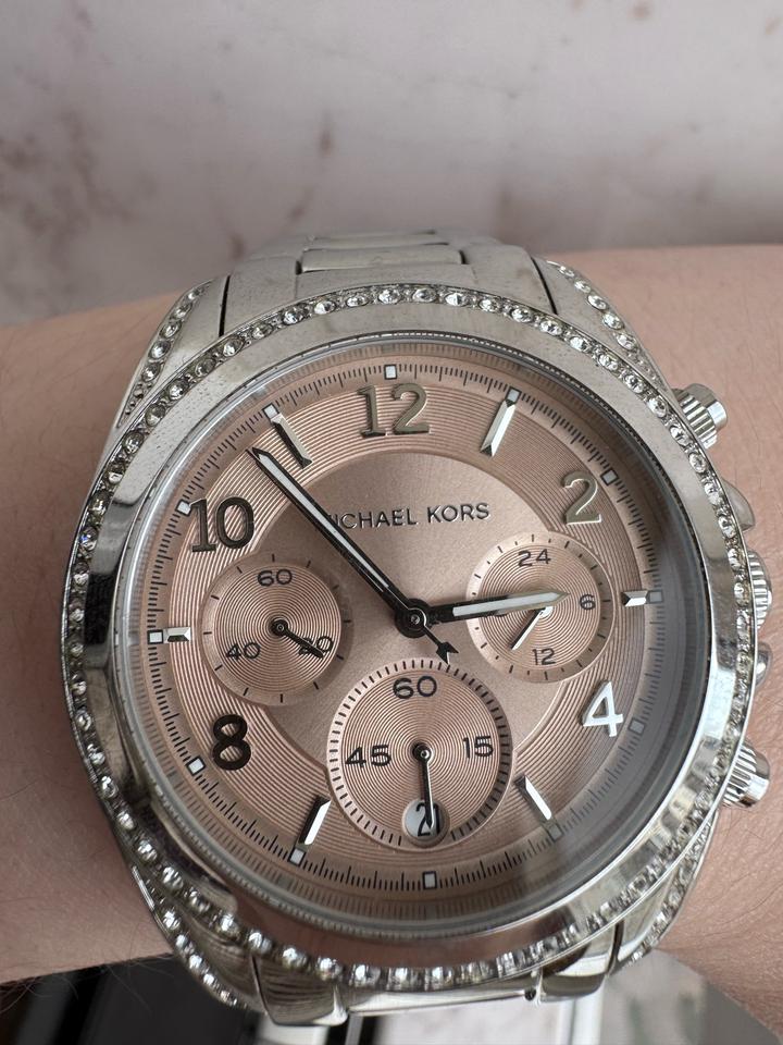Женские часы Michael Kors