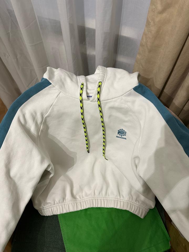 Худи Reebok