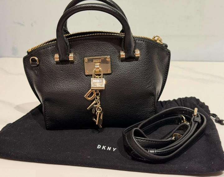 DKNY