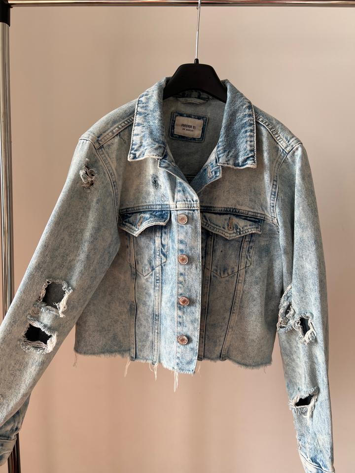 Джинсовая куртка Forever 21
