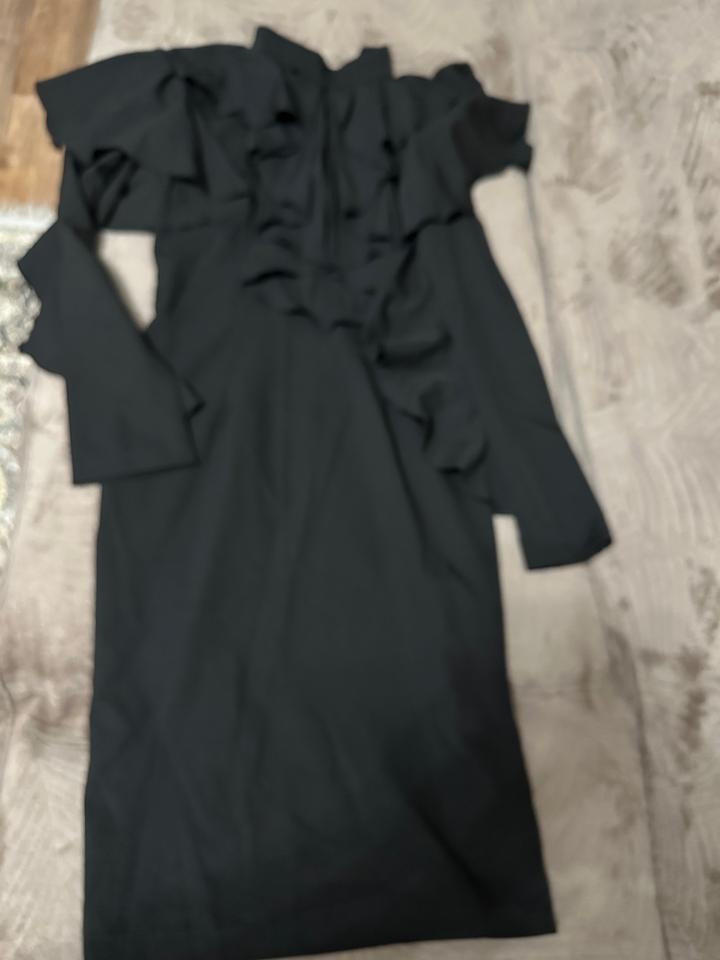 the in collection Платье с воланами XS size