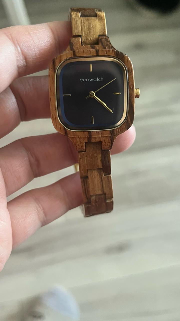 часы из дерева ecowatch