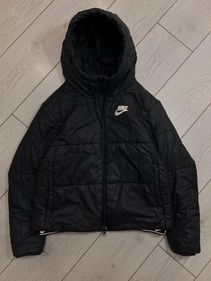 Куртка NIKE