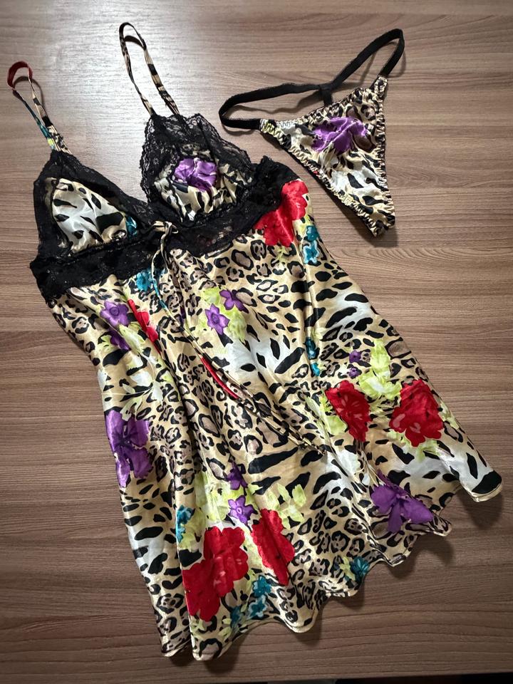 Avon Fashions Атласная двойка