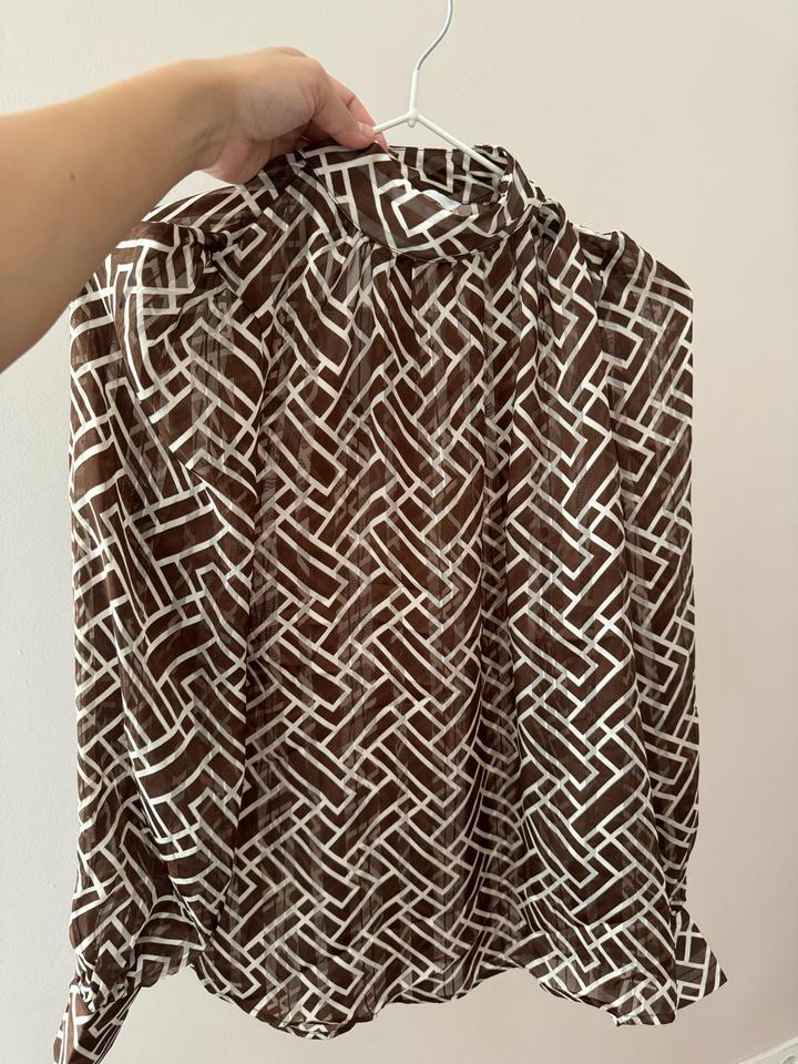 H&M