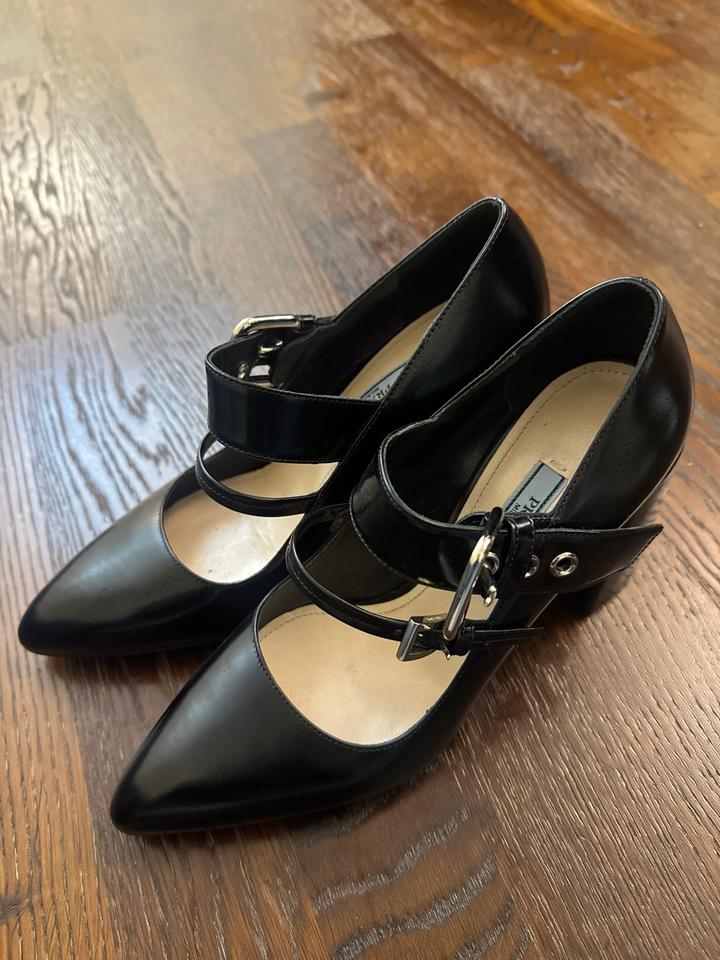 Prada туфли на каблуке
