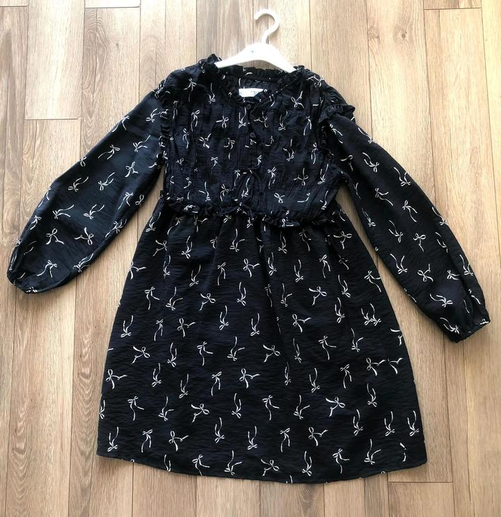 Платье Zara с длинным рукавом